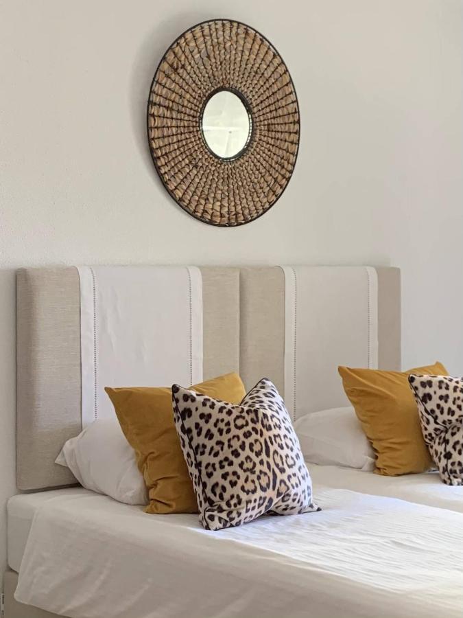 Stylish 3 Bedroom Apartment Close To The Beach Монте-Гордо Экстерьер фото